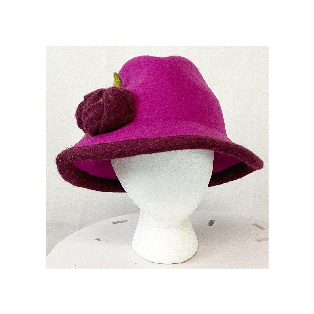 Vintage 90s Soprattutto Italy 100% Wool Felt Rosette Cloche Hat Magenta